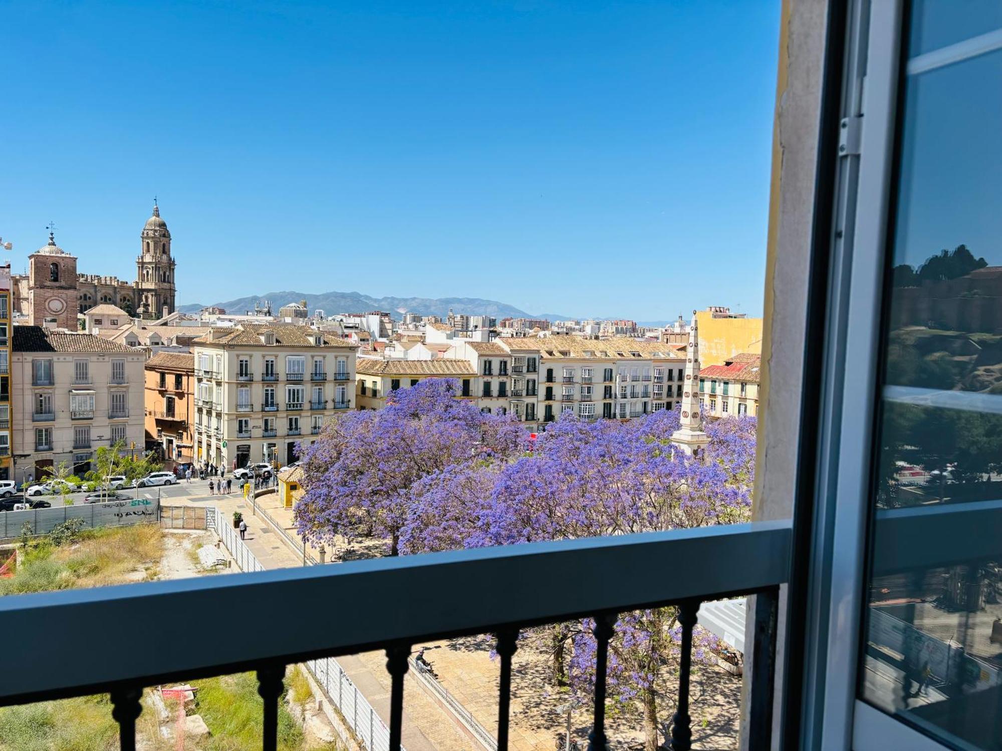 Apartamentos Alcazaba มาลากา ภายนอก รูปภาพ