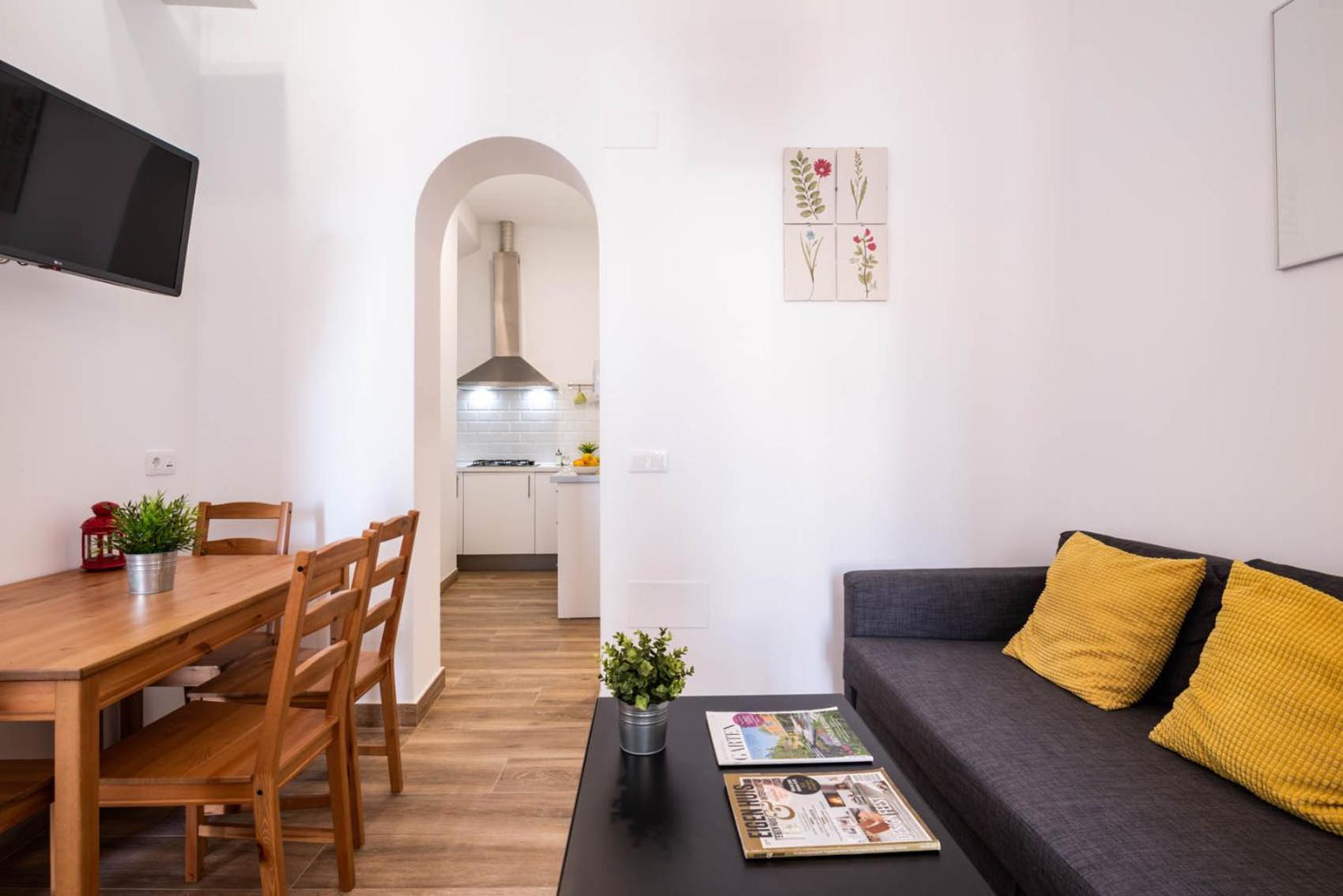 Apartamentos Alcazaba มาลากา ภายนอก รูปภาพ