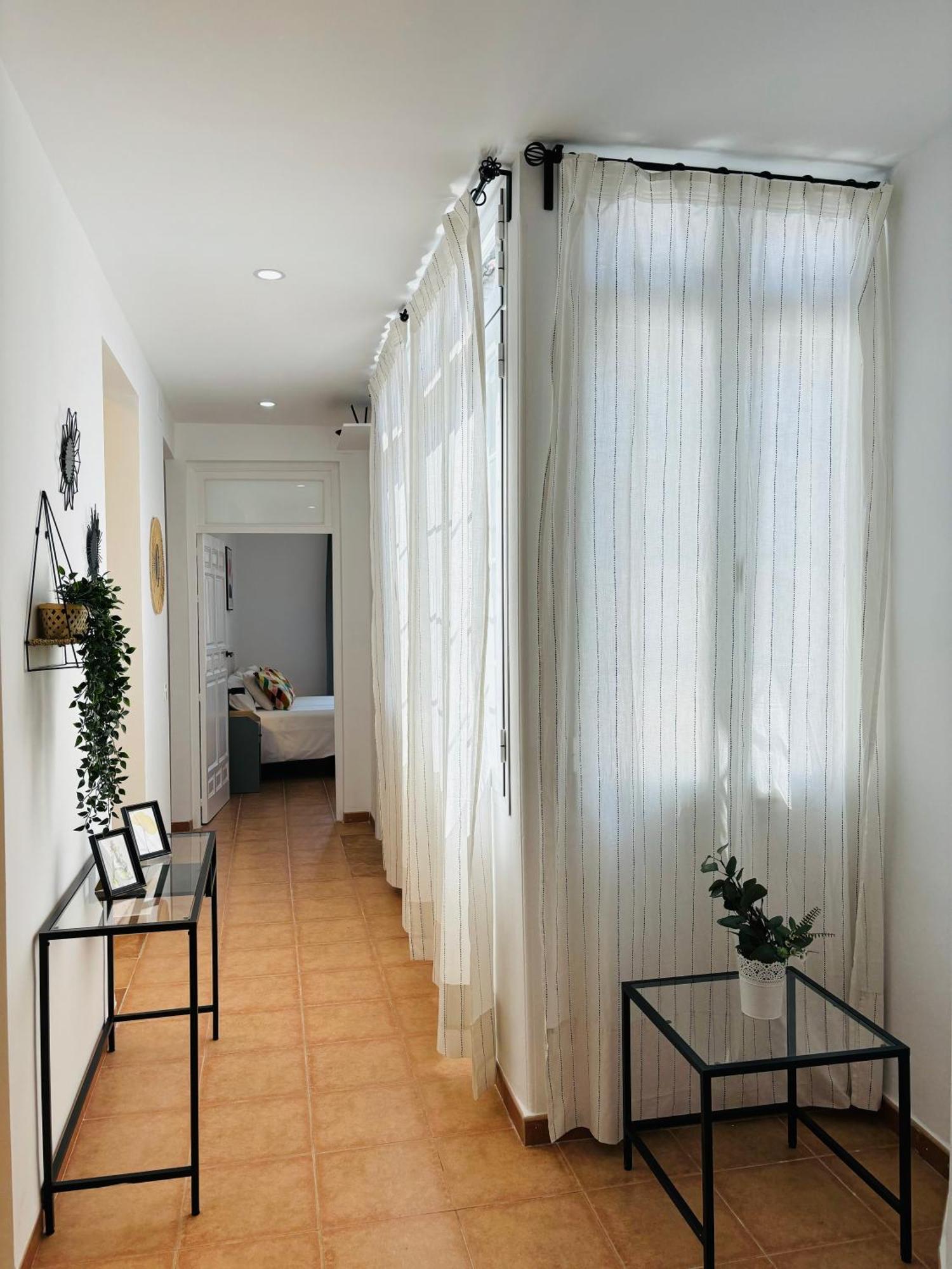 Apartamentos Alcazaba มาลากา ภายนอก รูปภาพ